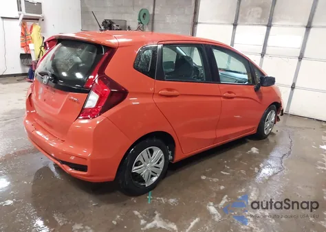2018 Honda Fit Lx z USA, uszkodzony, nr VIN 3HGGK5H41JM727936
